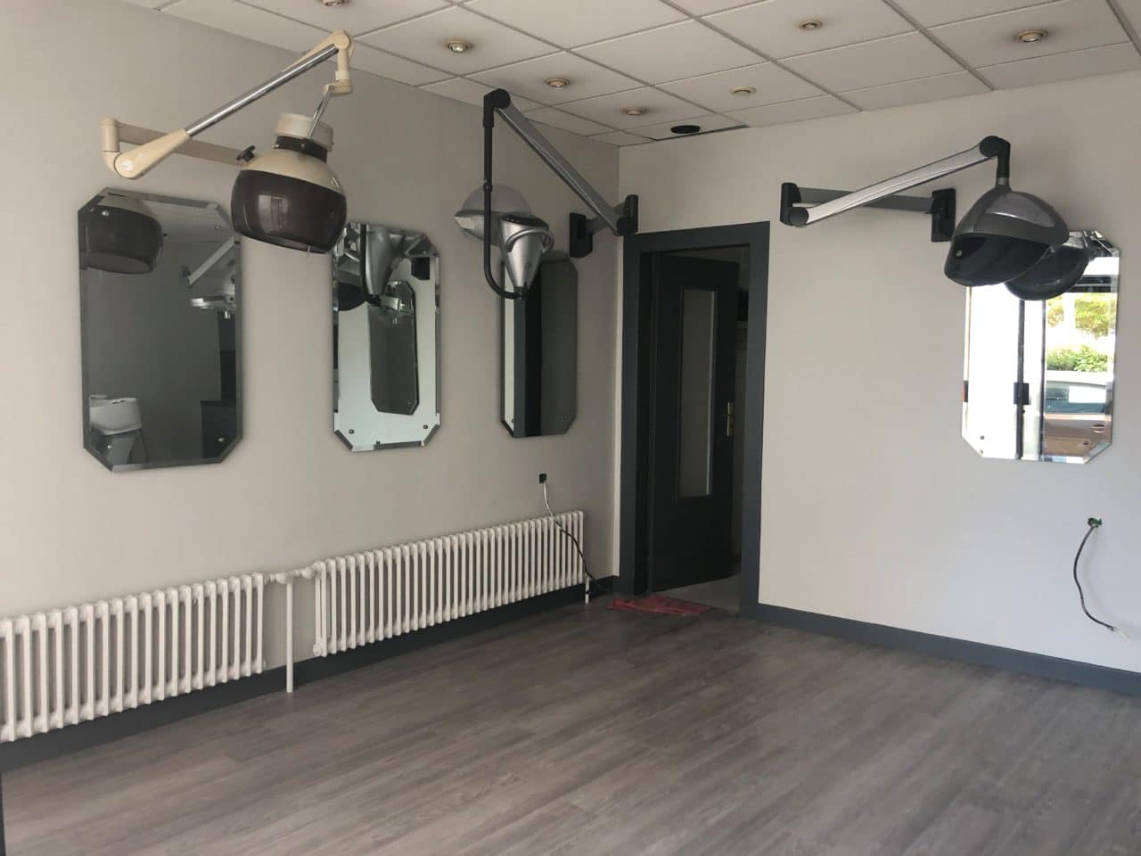 Rénovation d’un salon de coiffure à Champs sur Marne (77)