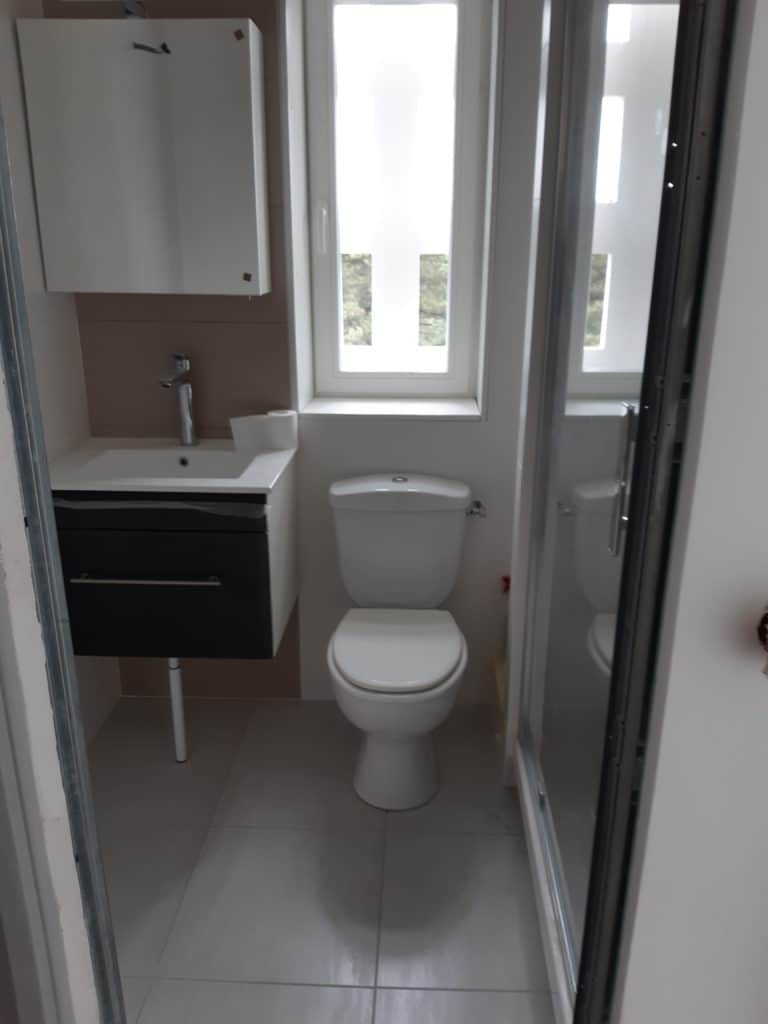 Création d’une salle de bain dans un appartement à Nantes (44)