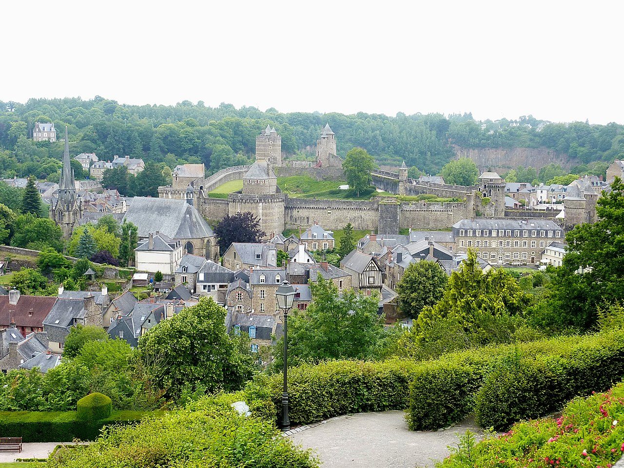 illiCO travaux Fougères - Vitré - Roland Fougeray