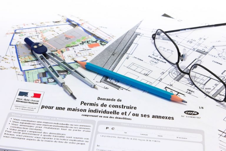 Construire sans permis : que risque-t-on ?