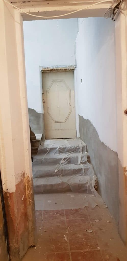 Rénovation d’un couloir et bas de cage d’escalier à Toulouse (31)