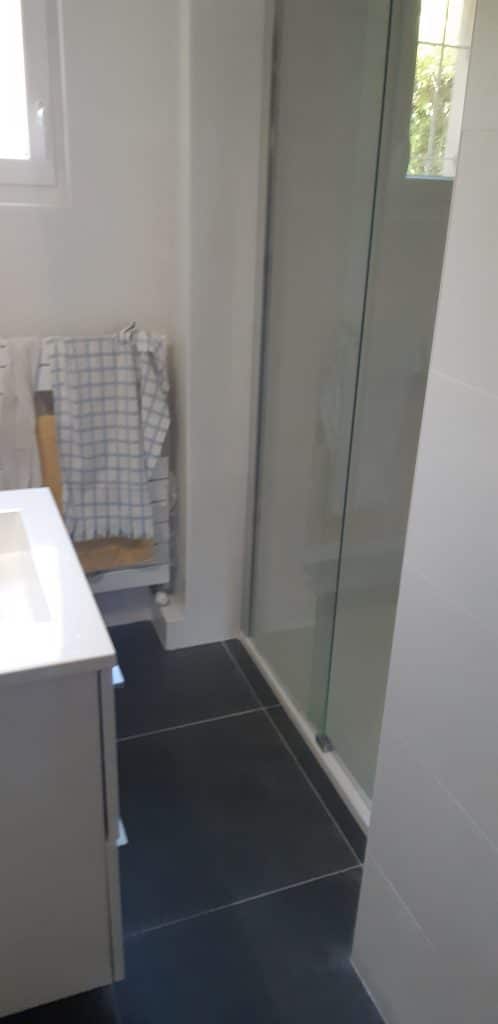 Idée pour rénover une petite salle de bain à Saint-Sébastien-sur-Loire (44)