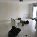 rénovation peinture salon appartement avant travaux Besançon