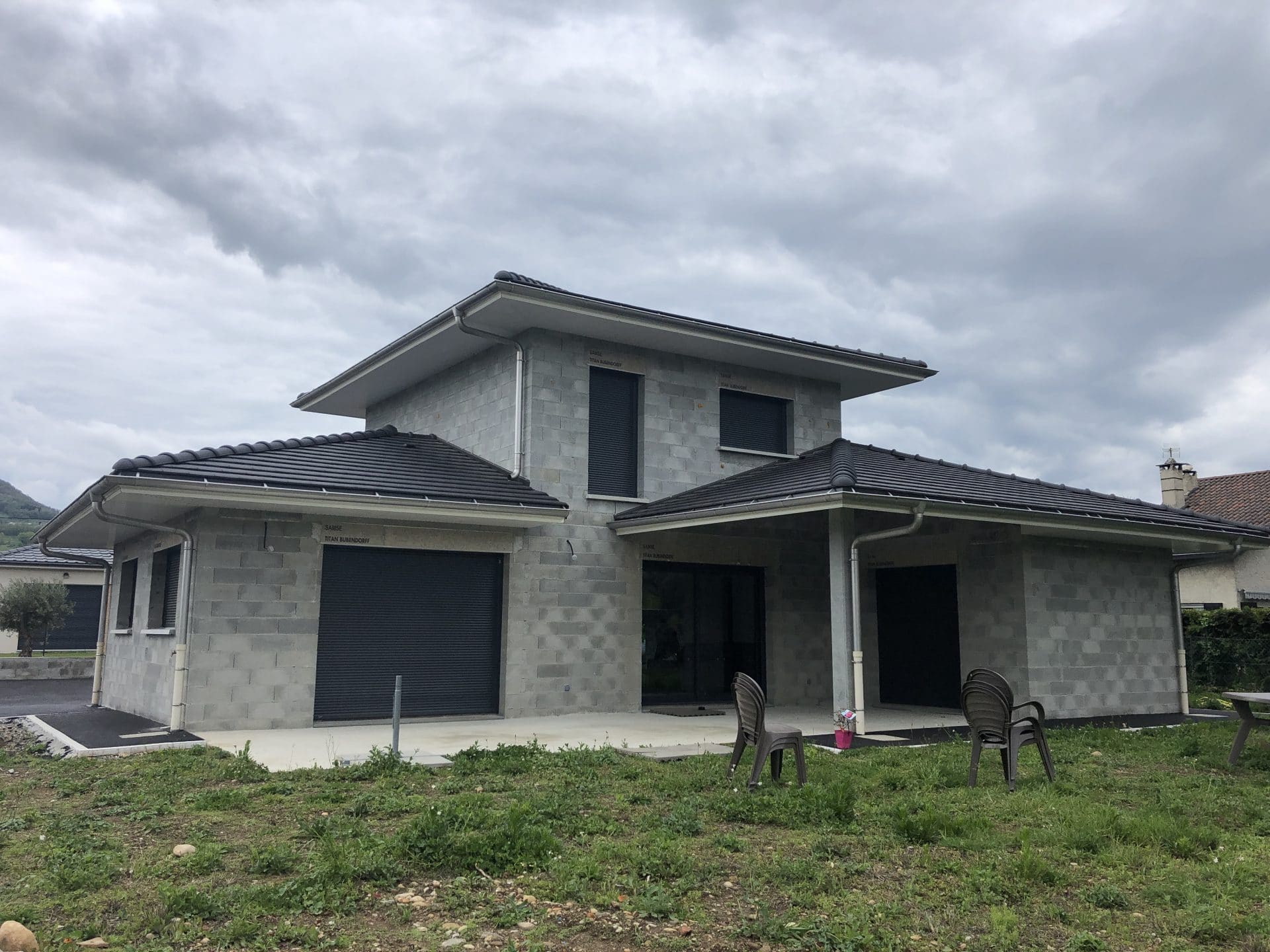 Réalisation d’une façade de maison neuve à Grenoble (38)