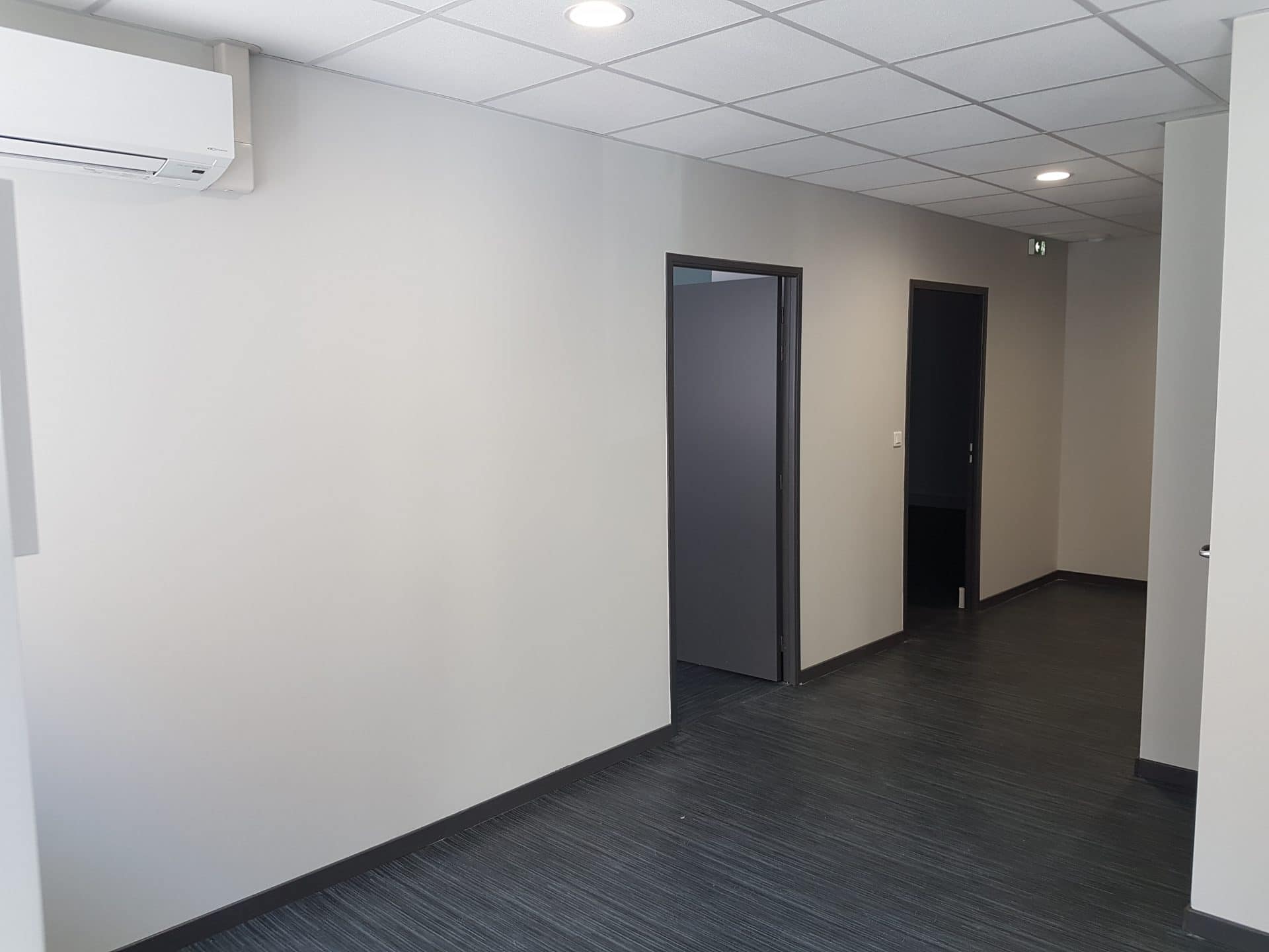 Transformation d’un ancien local de bureau en cabinet médical à Lyon (69)