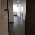 renovation transformation cabinet médical couloir sol pvc hygiénique peinture Lyon