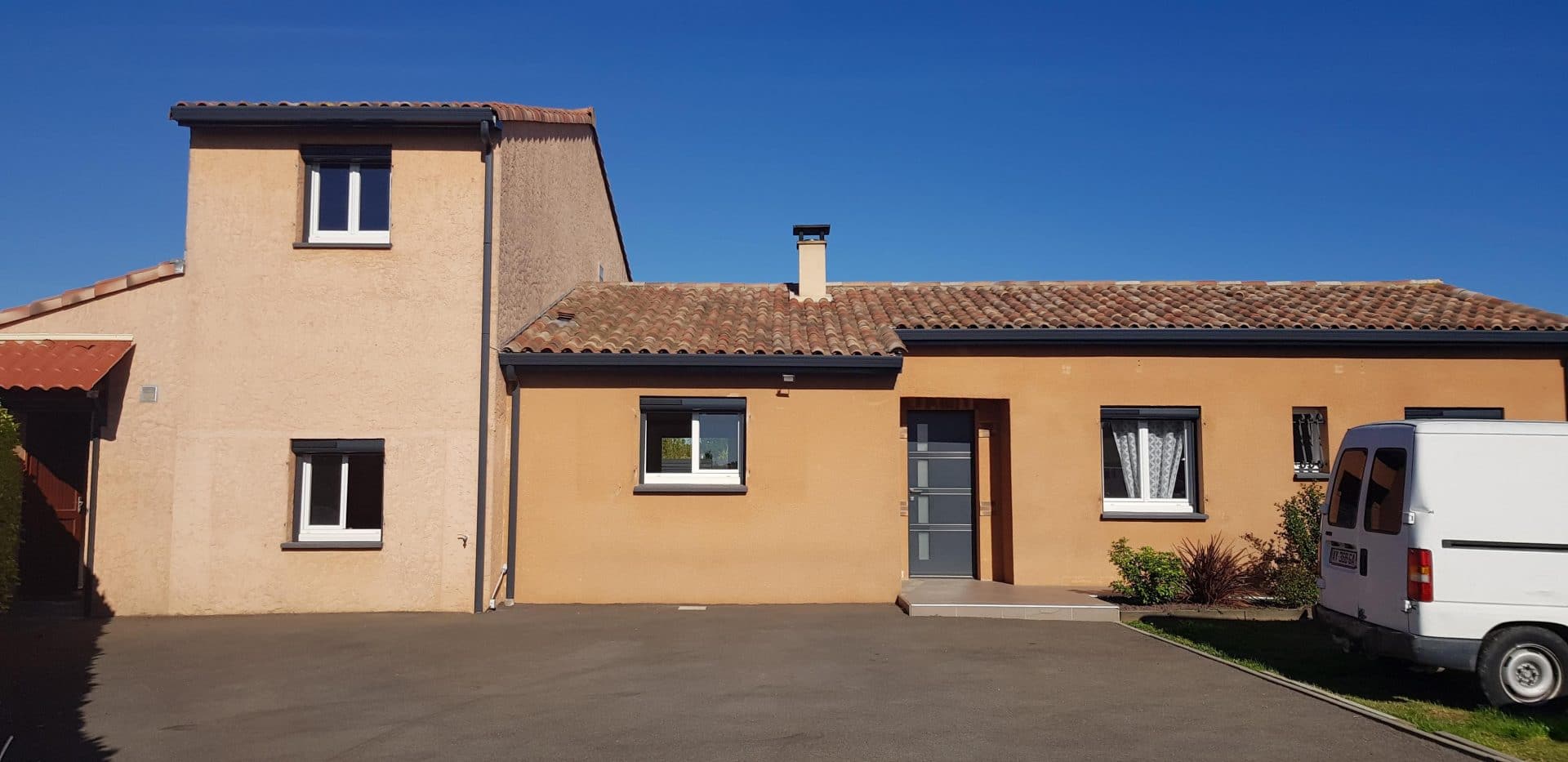 Rénovation d’une façade de maison à Eaunes (31)