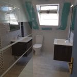 renovation salle de bain WC meuble vasque carrelage imitation bois Lanester