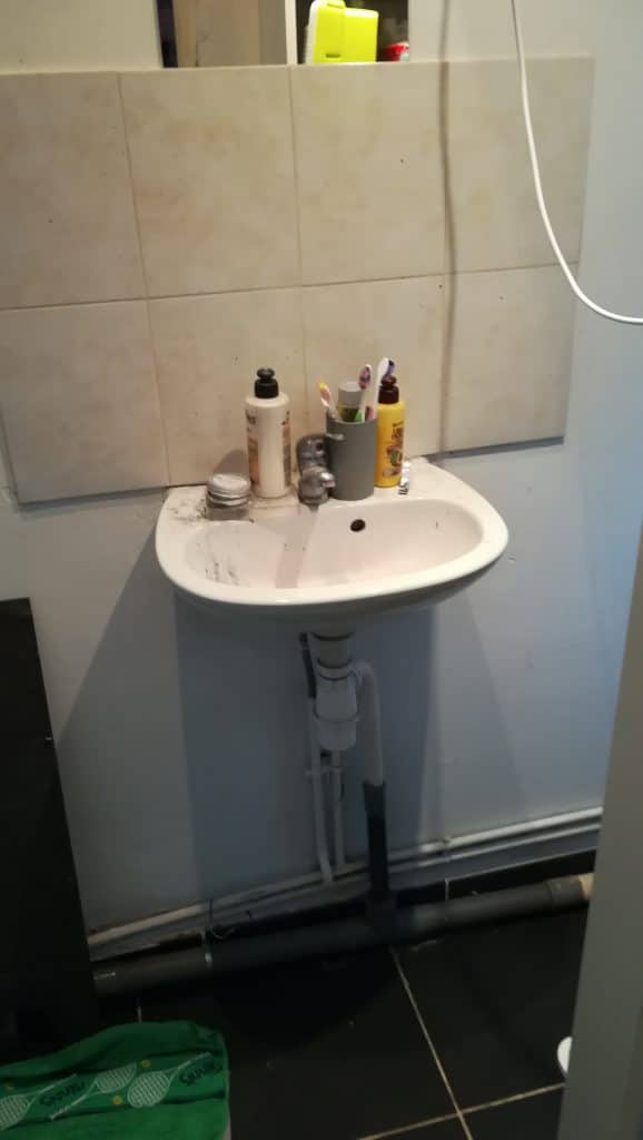 Rénovation d’une salle d’eau dans un appartement en 4 jours à Tourcoing (59)