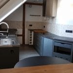 rénovation appartement cuisine aménagée en sous pente crédence mosaïque Colmar