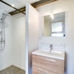 rénovation maison agencement salle d'eau douche à l'italienne faïence carreau métro La Sauve