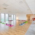 aménagement salle de pilates carrelage sol parquet chêne massif Riantec