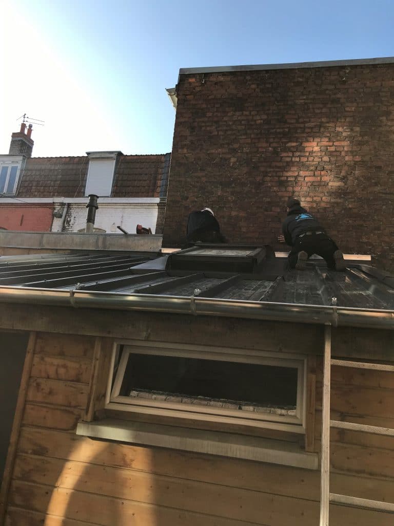 Rénovation d’une toiture bac acier à Lille (59)