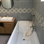 Rénovation d’une salle de bain à Montesson (78) : zoom sur la baignoire