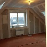 aménagement combles maison isolation rampants menuiseries PVC Lanester