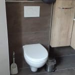 rénovation intérieure d'une maison à Clisson (44) : pose de wc suspendus