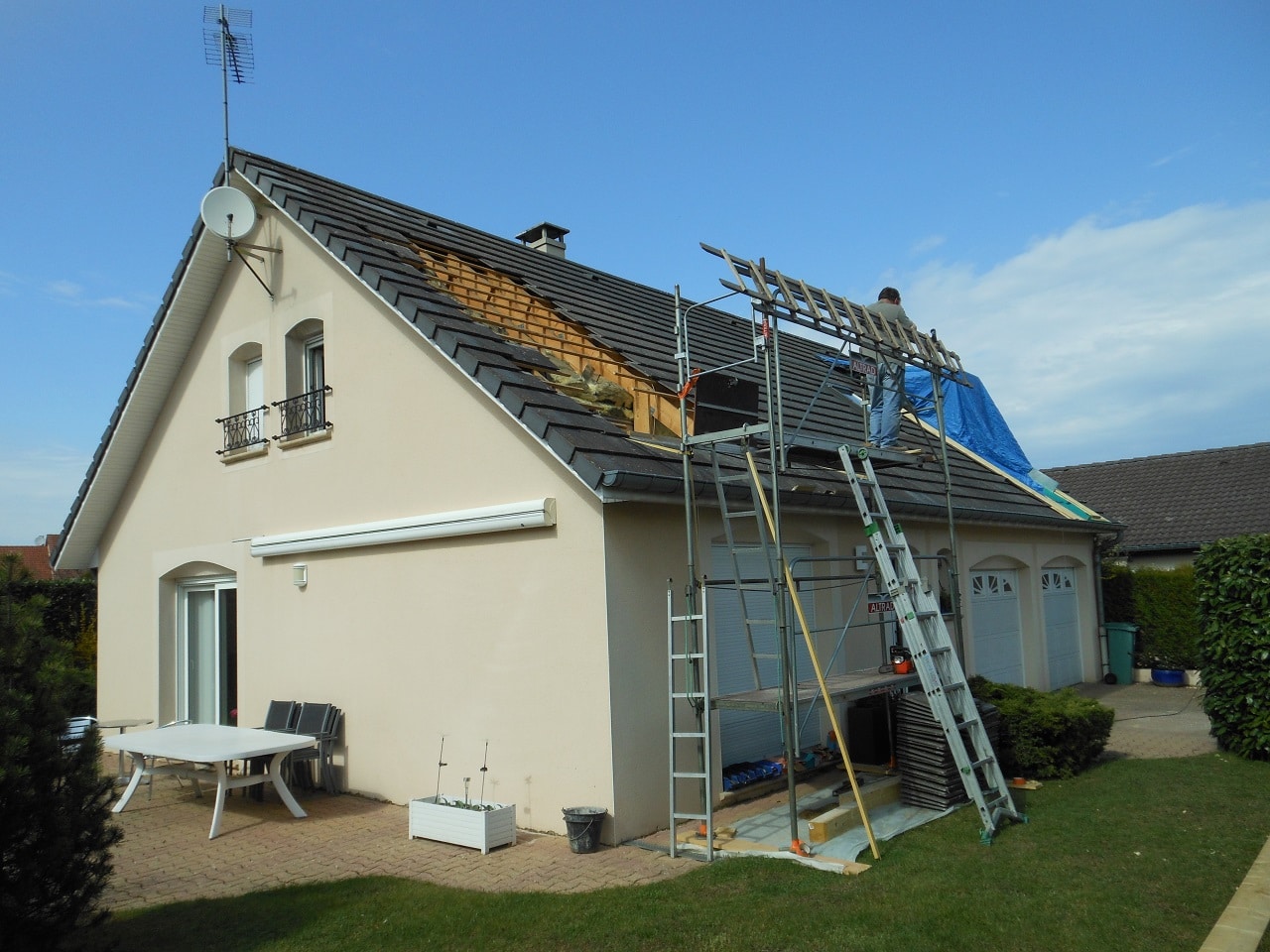 agrandissement maison de Nancy : 1er chantier en 2012 - travail sur la toiture