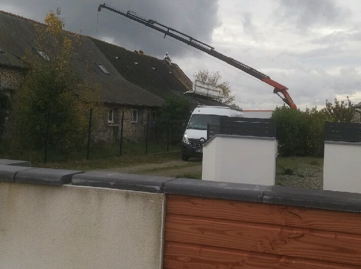 Travaux de rénovation sur une toiture à Bréal sous Vitré (35)