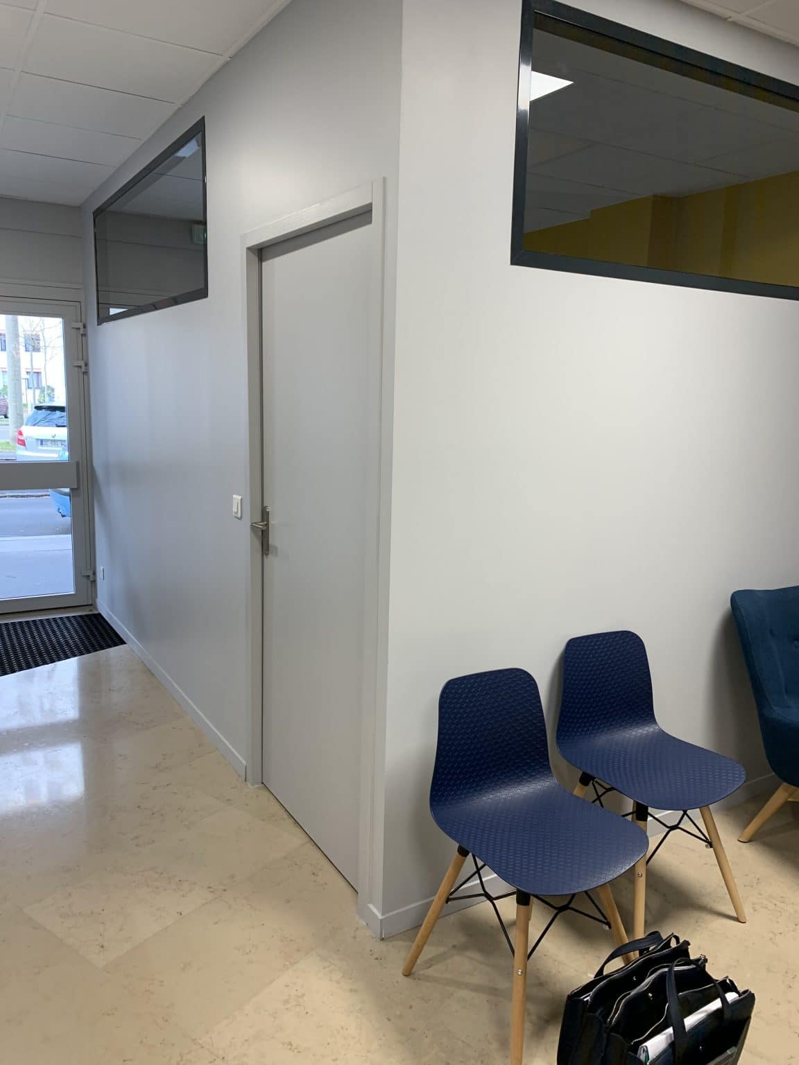 Avant/après d’une rénovation de local commercial à Saint-Etienne (42)