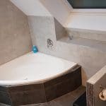 rénovation salle de bain baignoire d'angle mitigeur robinetterie faïence Kochersberg