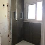 rénovation salle de bain pendant travaux pose du receveur douche Bordeaux Caudéran