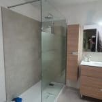 rénovation salle d'eau douche receveur extra-plat paroi verre meuble vasque bois Verlinghem