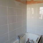 rénovation d'un appartement près de Lyon en vue d'une location : salle de bain en cours de rénovation