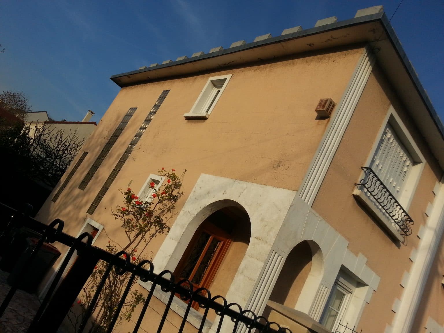 Travaux de ravalement de façade pour une maison à Bezons (95)
