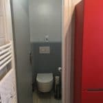 rénovation salle de bain WC toilettes sèche-serviettes carrelage imitation bois Saint-Avé