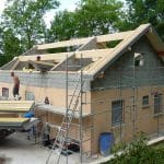 Surélévation de maison à Nancy : chantier de rehausse de la toiture