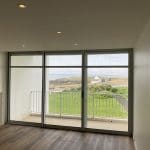 rénovation appartement ouverture baie vitrée sol pvc bois spot Quiberon