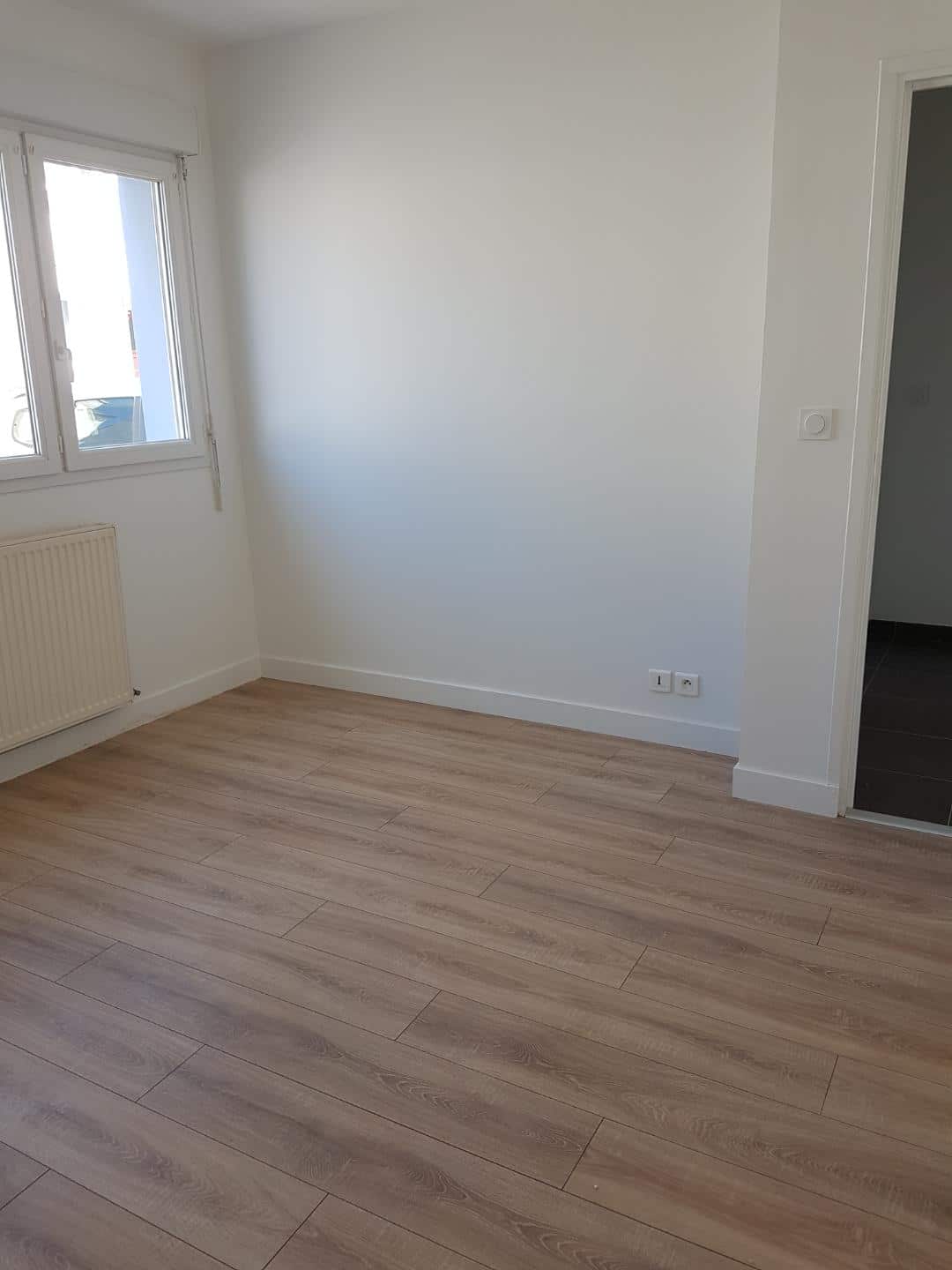 Création de deux appartements dans un duplex à Lanester (56)