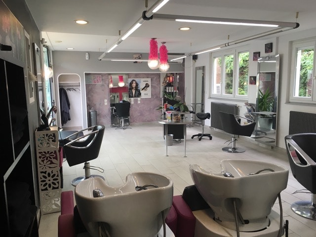 Rénovation : transformation d’un salon de coiffure en salon esthétique à Orléans (45)