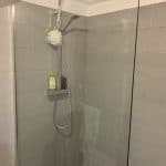 rénovation maison salle de bain douche à l'italienne paroi verre colonne Grasse