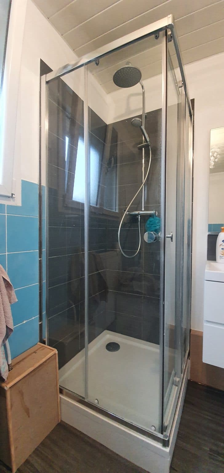 Avant/Après d’une rénovation de salle de bain à Saint-André-lez-Lille (59)