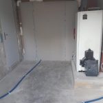 transformation garage pièce de vie dalle chaudière placoplatre mur réseau plomberie Plouhinec