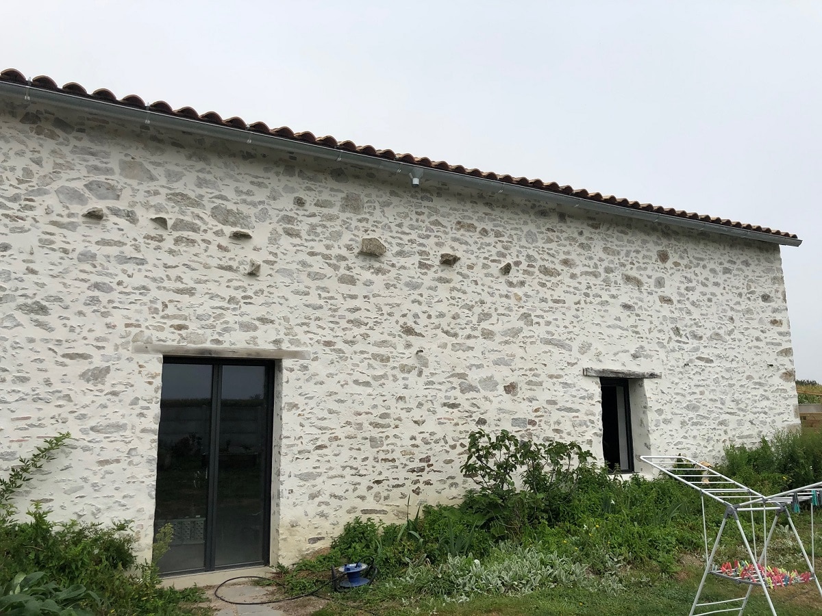 Rénovation d’une grange à Bellevigny (85)