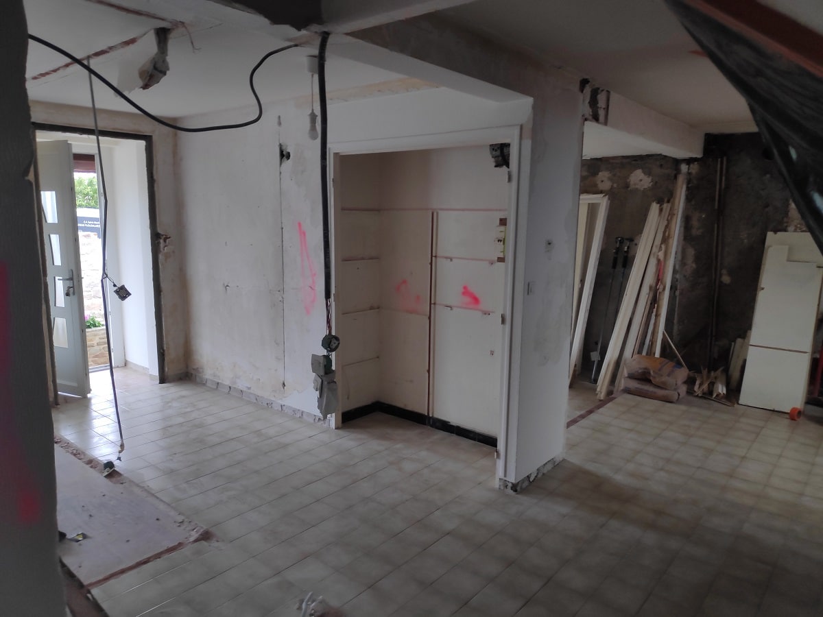 Rénovation intérieure d’une maison au Conquet (29)