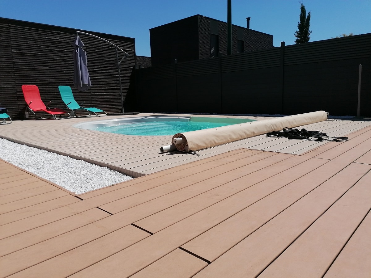 Création d’une terrasse de piscine à Pusignan (69)