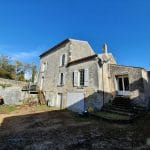 Vue générale des 3 pans de toiture - rénovation toiture Saint-Même-les-Carrières