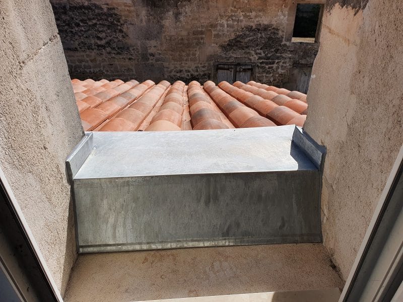 Rénovation d’une toiture à Saint-Même-les-Carrières en Charente (16)