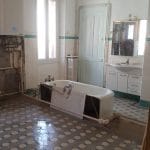 cuisine / salle de bain en attente d'une nouvelle cloison séparatrice - rénovation d'une cuisine dans un appartement de Grenoble