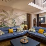 Salon avec papier pain panoramique - Rénovation d’une maison à Esvres sur Indre