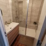 Douche rénovée - rénovation d'une salle de bain à Grenoble