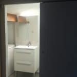 Salle d'eau avec nouvelle vasque - rénovation d'un appartement en duplex à Lille