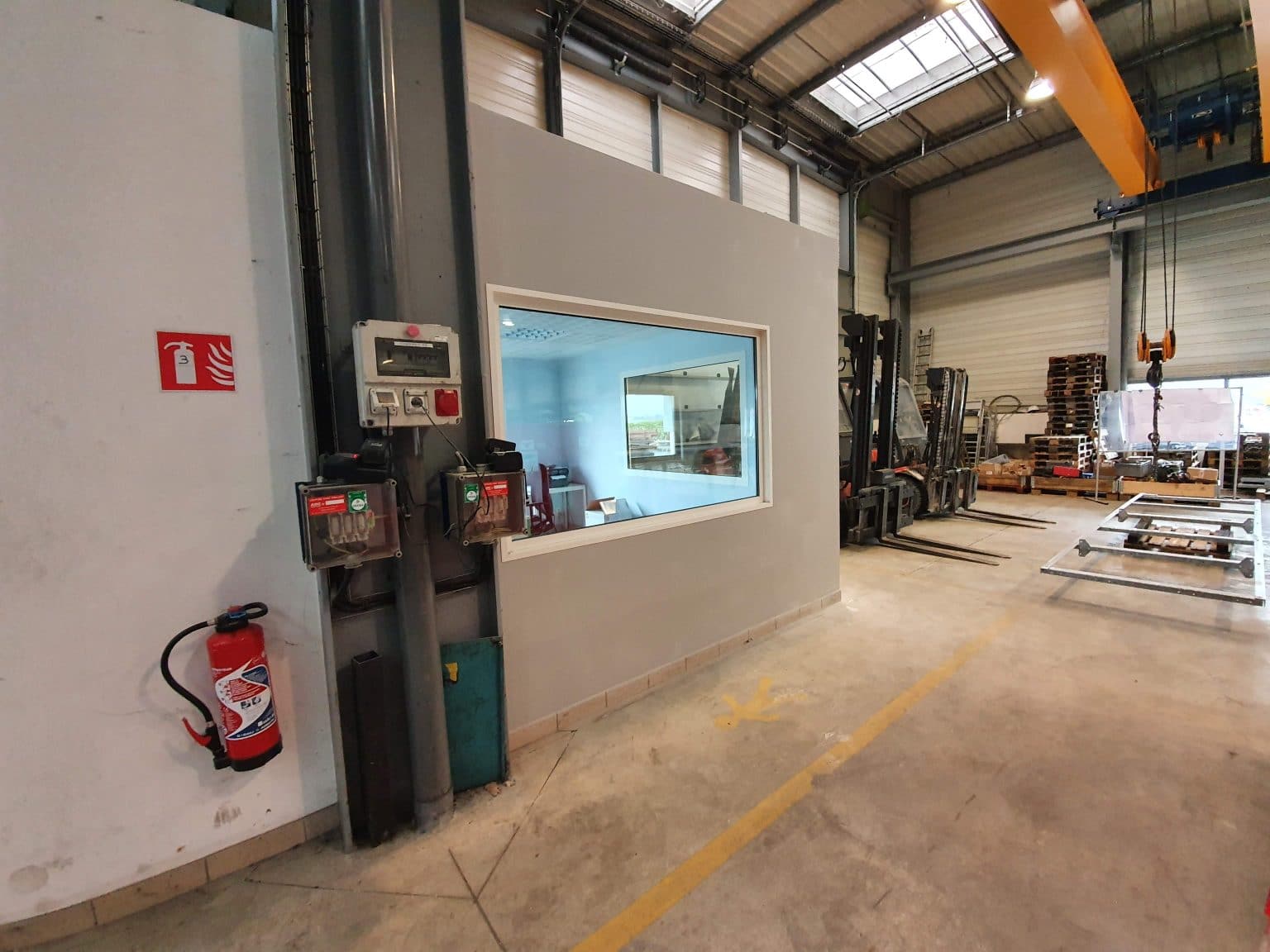 Rénovation d’un local professionnel à Merpins (16)
