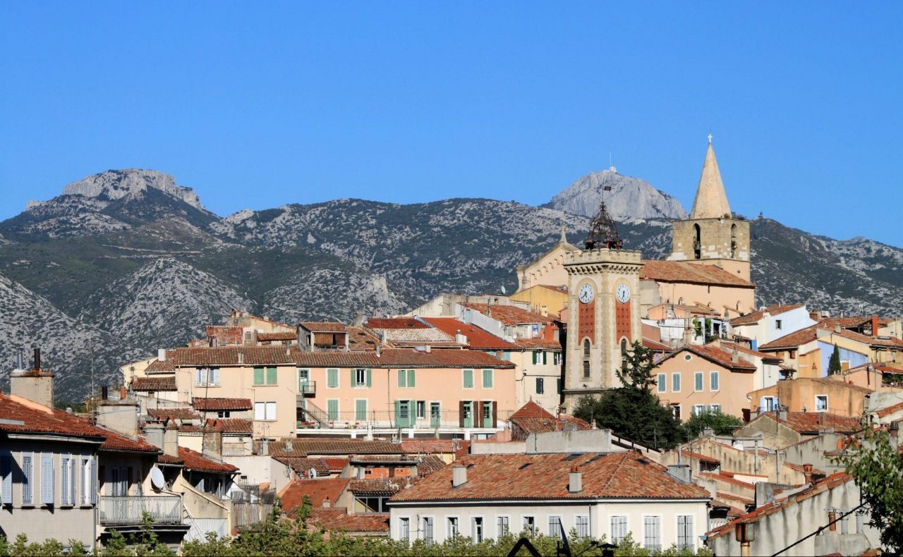 agence locale illiCO travaux Aubagne : travaux rénovation et extension