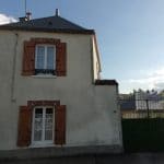 Façade avant ravalement - rénovation partielle d'une maison à janville-en-Beauce