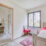 Chambre avec salle de bain attenante - extension de maison à Moyvillers dans l'Oise par illiCO travaux