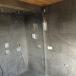 Double douche avec cascade et ciel de pluie - Rénovation d’une salle de bain à Andrézieux-Bouthéon (42)